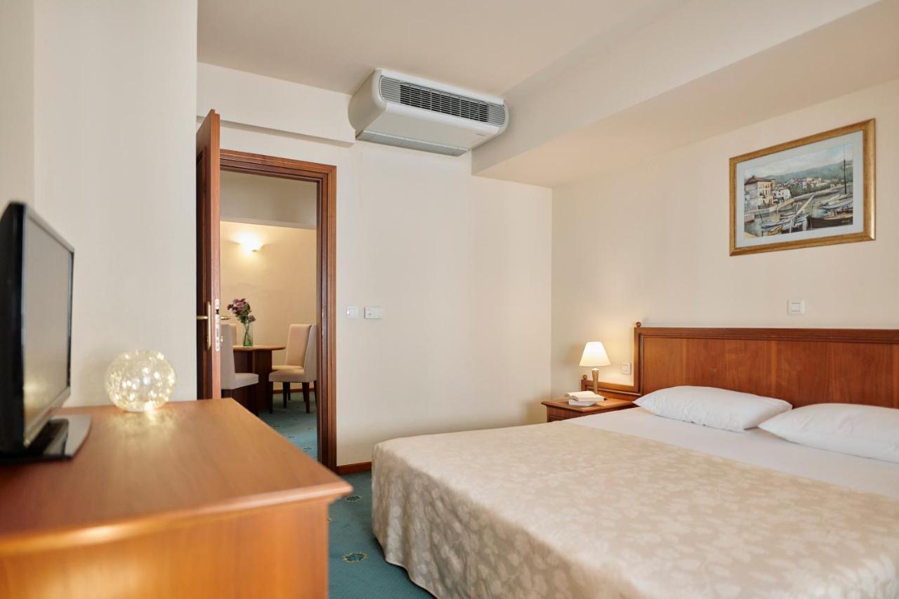 Hotel Lovran Hotel 3*
