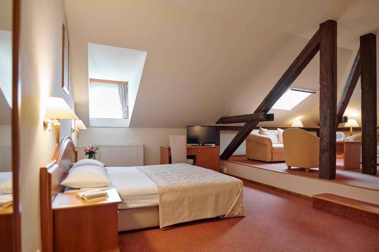 Hotel Lovran 3* Lovran